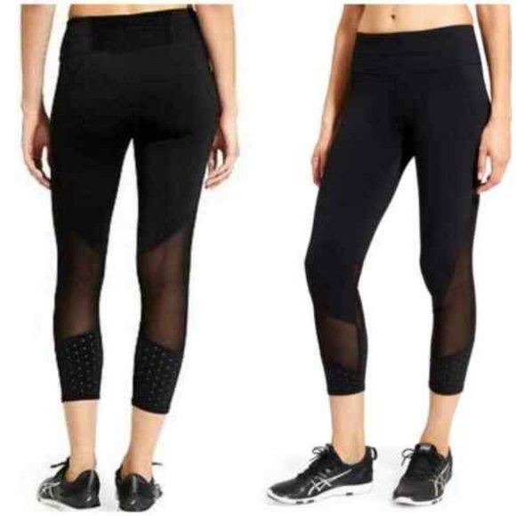 Athleta Laser Sonar Active Capri Legging in Black - Picture 2 of 8